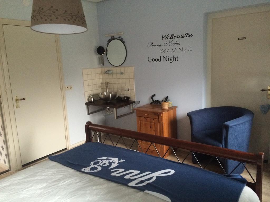 B&B Goeree Overflakkee Middelharnis Zimmer foto